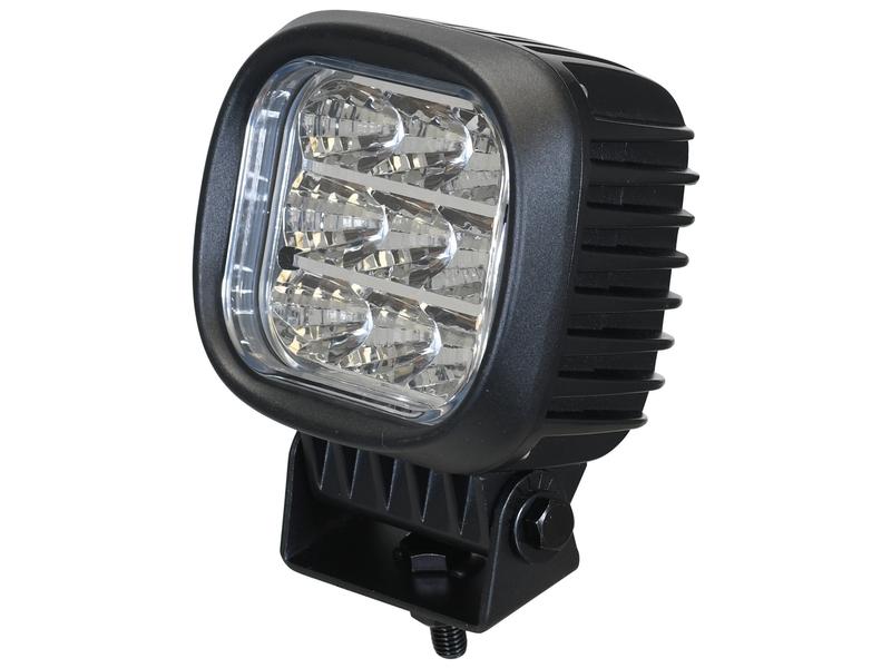 [SPX169585] FARO LED de alta potencia, Haz Concentrado Interferencia: Clase 3, 11700 Lúmenes Nominales, 10-30V