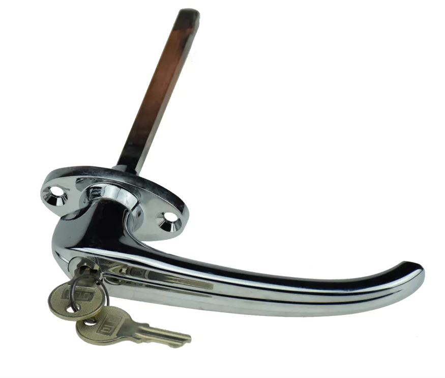 Manilla universal cromada adaptable a tractor / maquinaria  cromada 8x8x79 mm (con llave)
