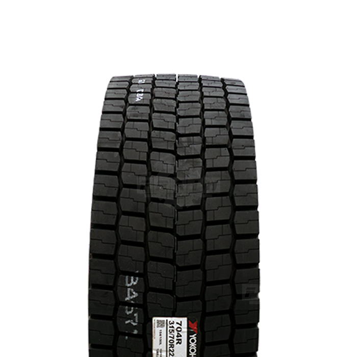 Yokohama 225/75R17.5 129/127M 704R Tracc